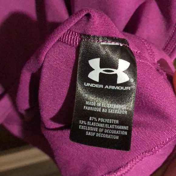 Woman’s purple under armour cold gear top - Picture 5 of 5